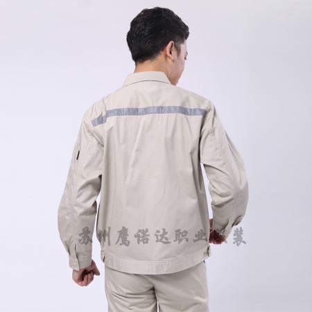 中国港湾工程有限责任公司春季工作服定做(图6) 中国港湾工程有限责任公司春季工作服定做(图6)